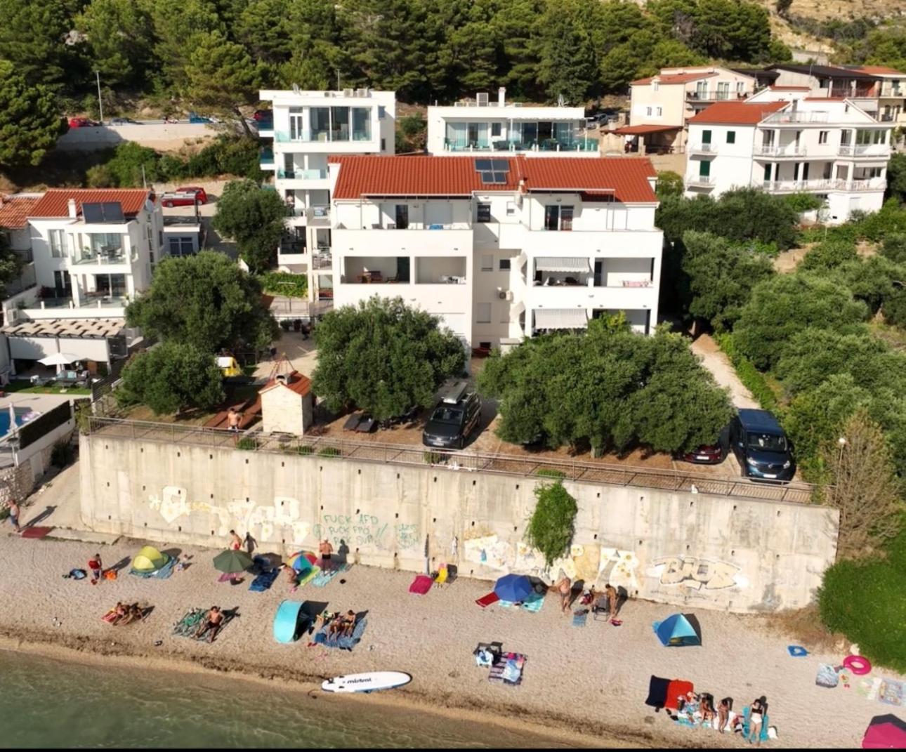 Apartments Desire Жаборич Екстериор снимка
